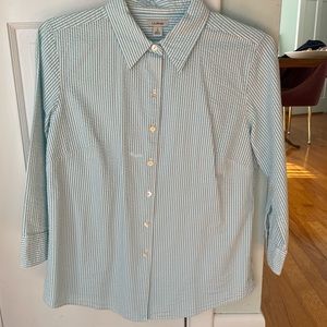 LANDS’ END light blue seersucker blouse 3/4 sleeves button up SMALL